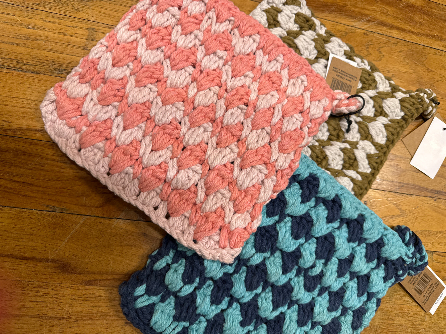 8' SQUARE HAND WOVEN COTTON CROCHETED POTHOLDER