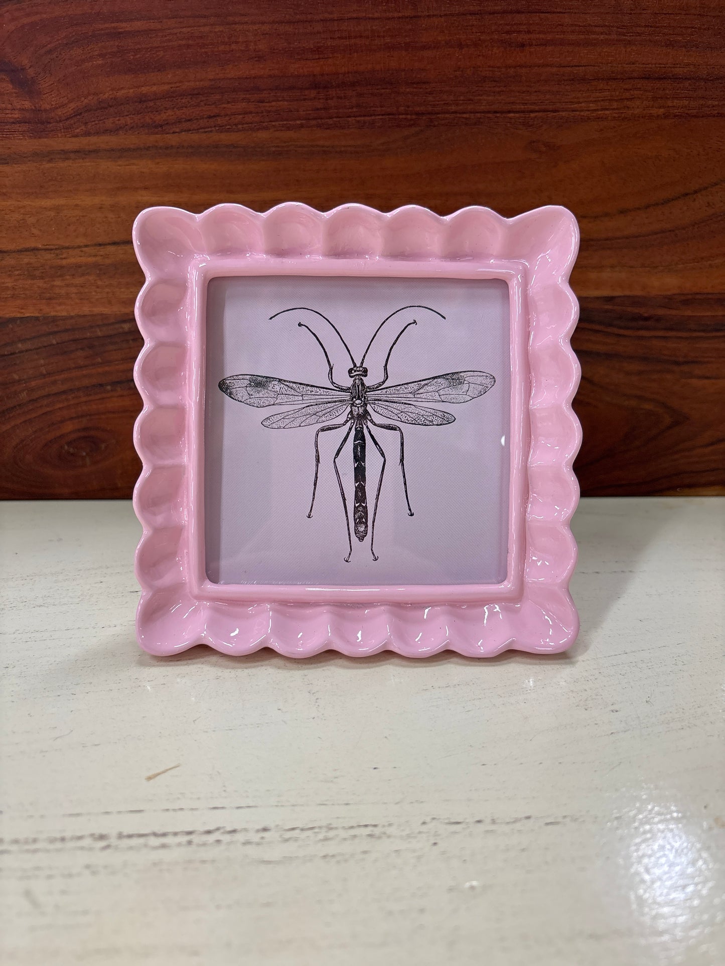 5 1/4 SQUARE RESIN PHOTO FRAME-PINK