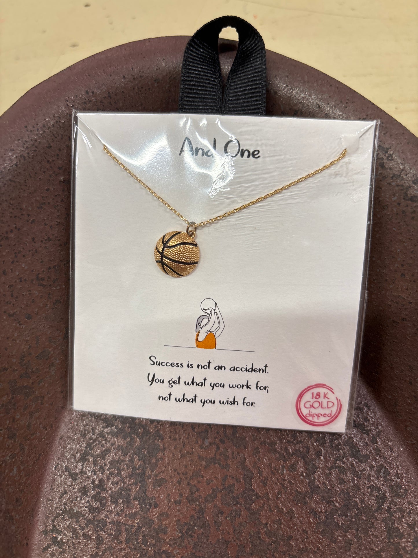 AND ONE NECKLACE GOLD BASKETBALL