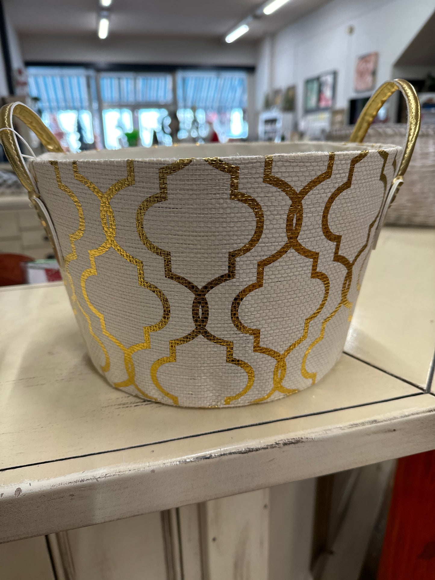 HOLIDAY BASKET-GEOMETIC GOLD DESIGN