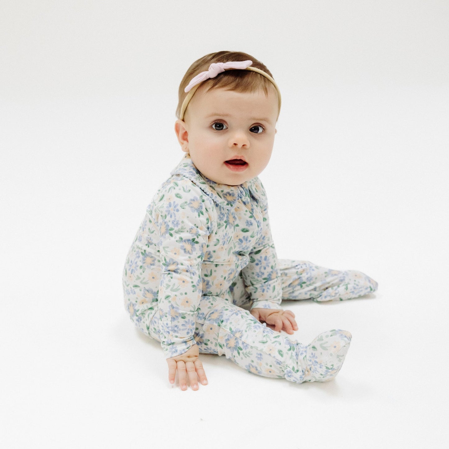 ANGEL DEAR VERONICAL FLORAL ZIPPER FOOTIE