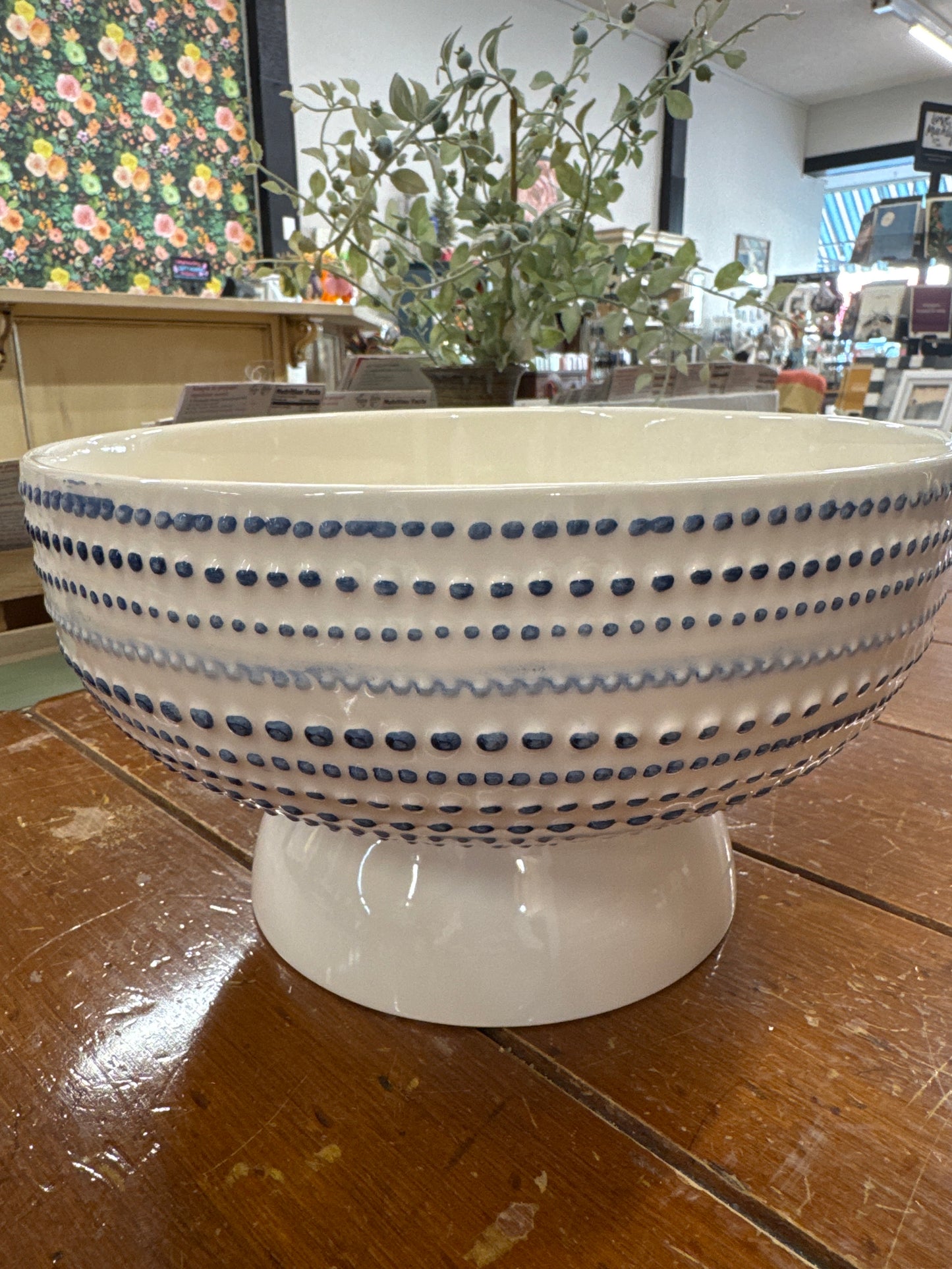 BLUE & WHITE PEDESTAL BOWL