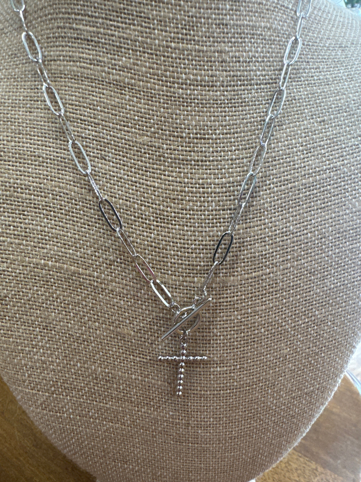 SPLENDID IRIS NECKLACE W/LARGE DOT CROSS ON PAPERCLIP-SILVER