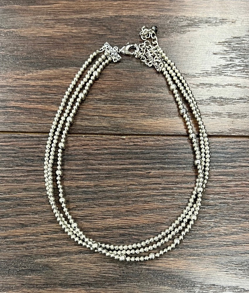 ISAC NAVAJO 3 STRAND PEARL NECKLACE
