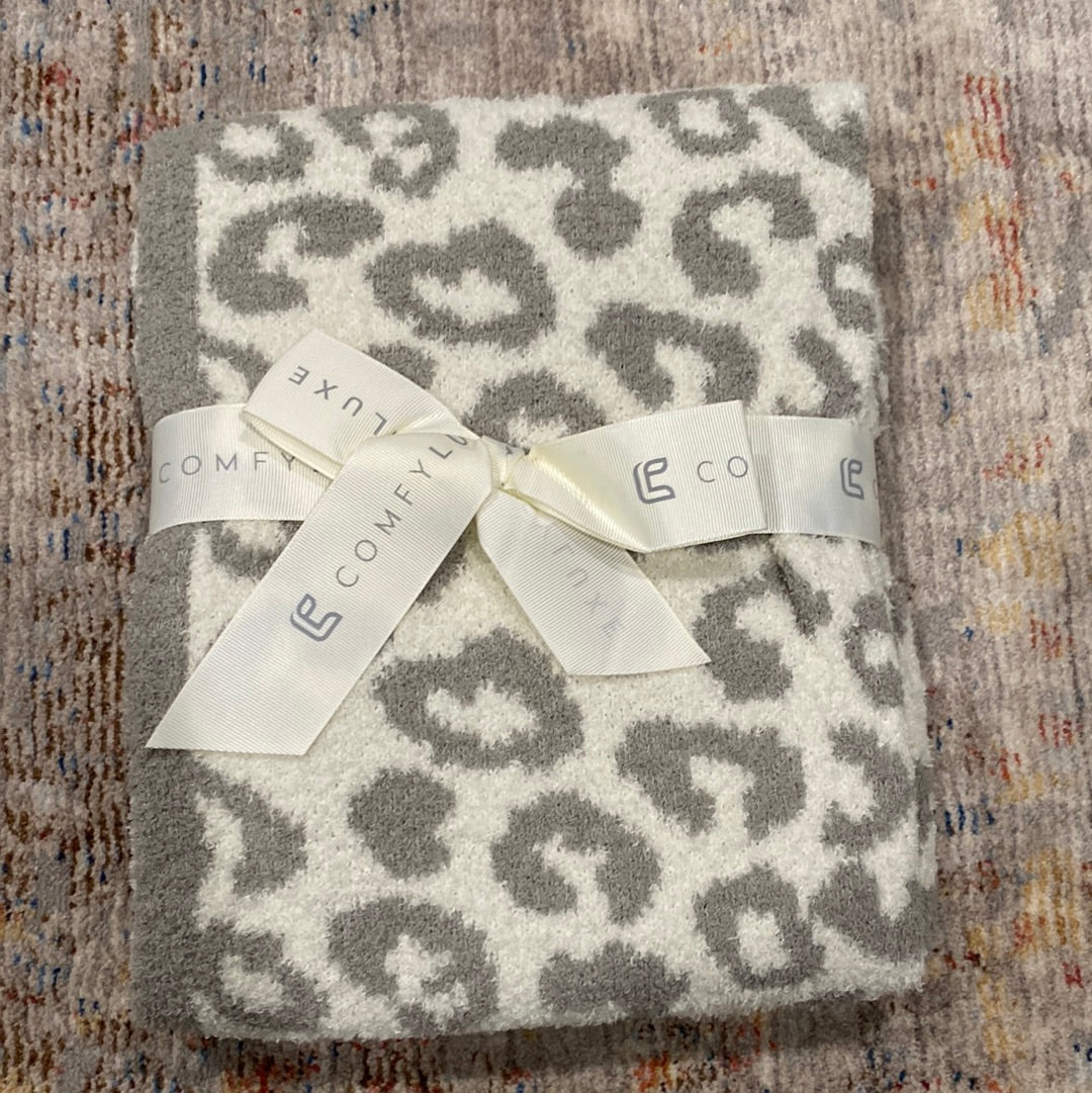 COMFY LUXE KIDS BLANKET