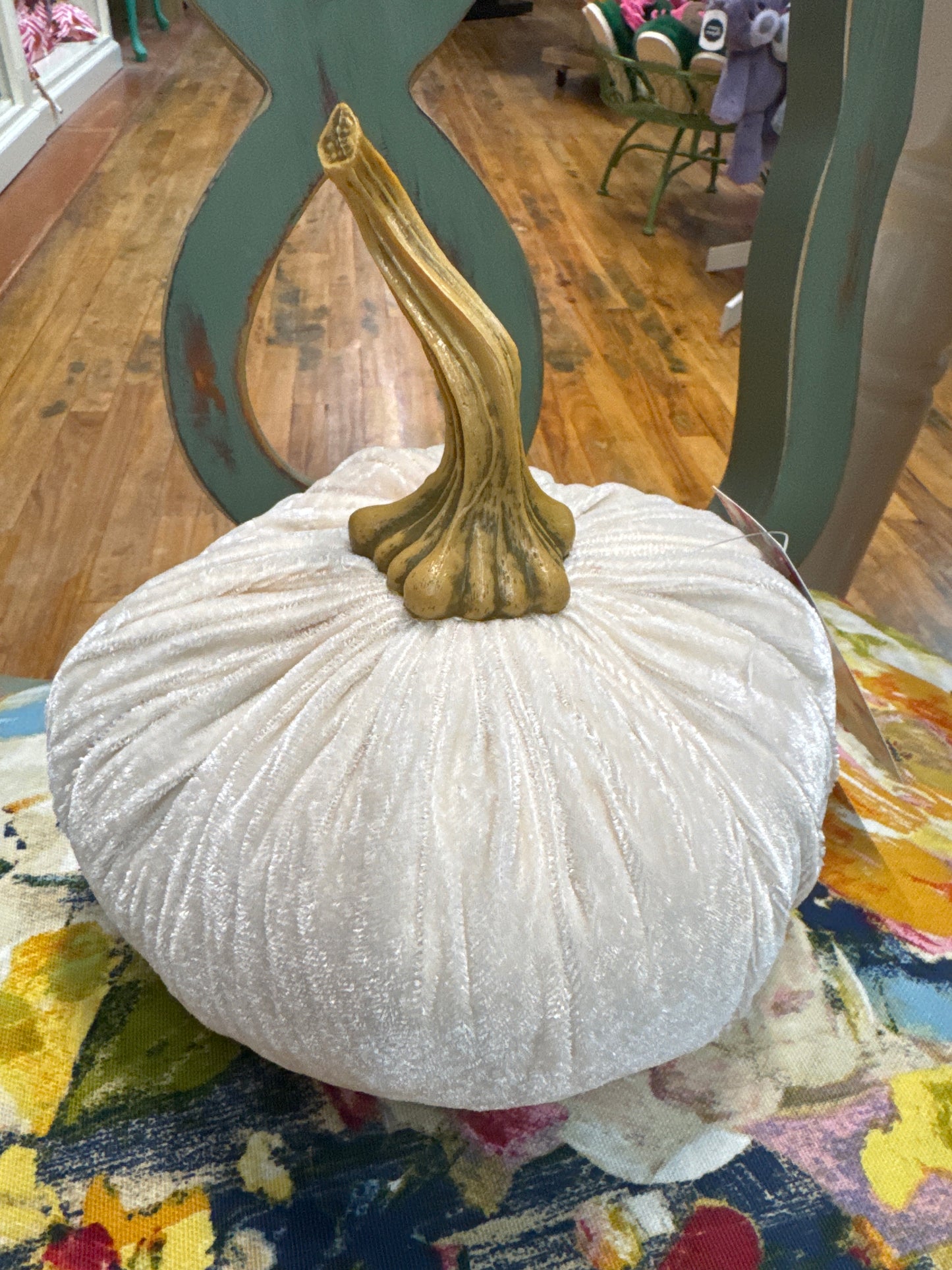 7" VELVET PUMPKIN -CREAM