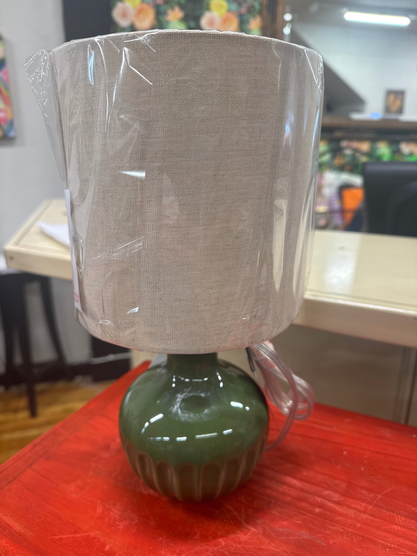 SMALL GREEN TABLE LAMP