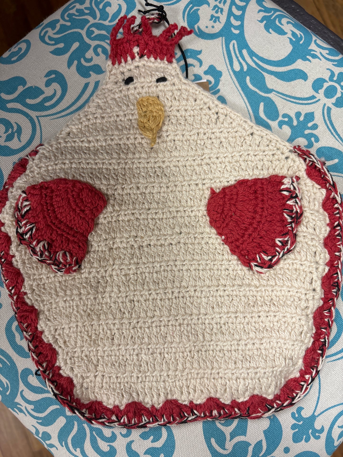 COTTON CROCHETED CHICKEN SHAPED POT HOLDER-RED