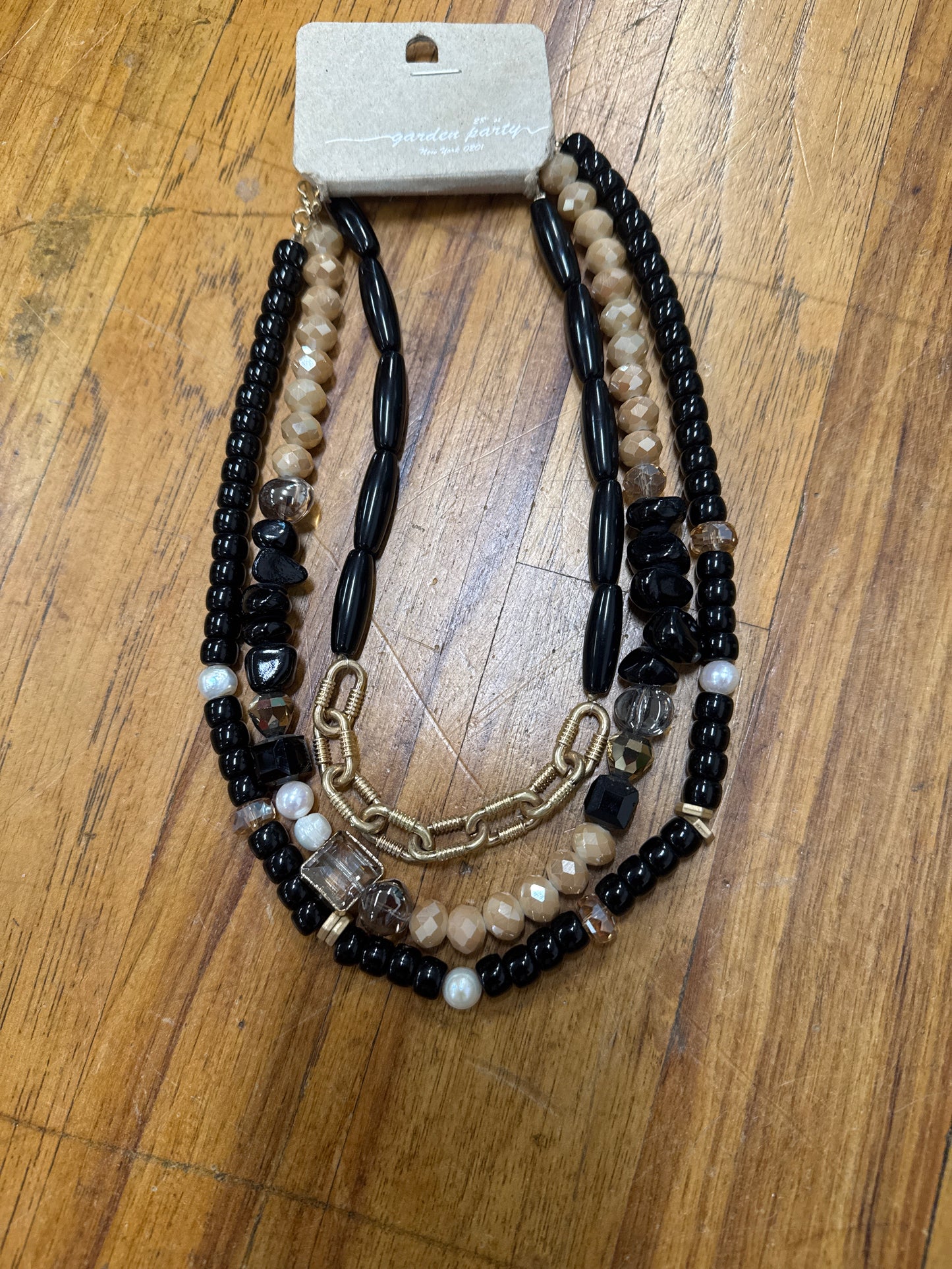 GARDEN PARTY- TRIPLE STRAND NECKLACE-BLK-TAN