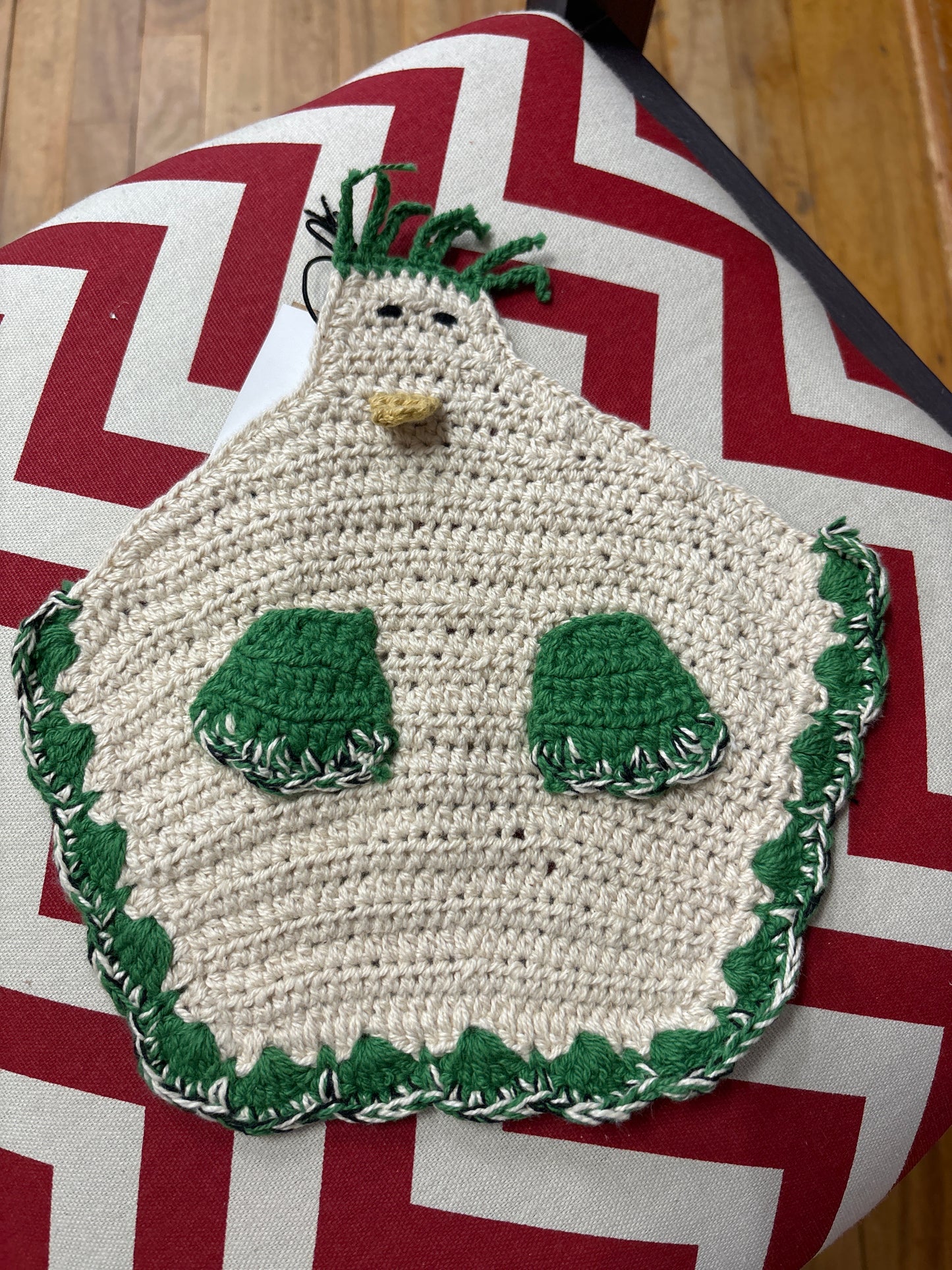 COTTON CROCHETED CHICKEN POT HOLDER-GREEN