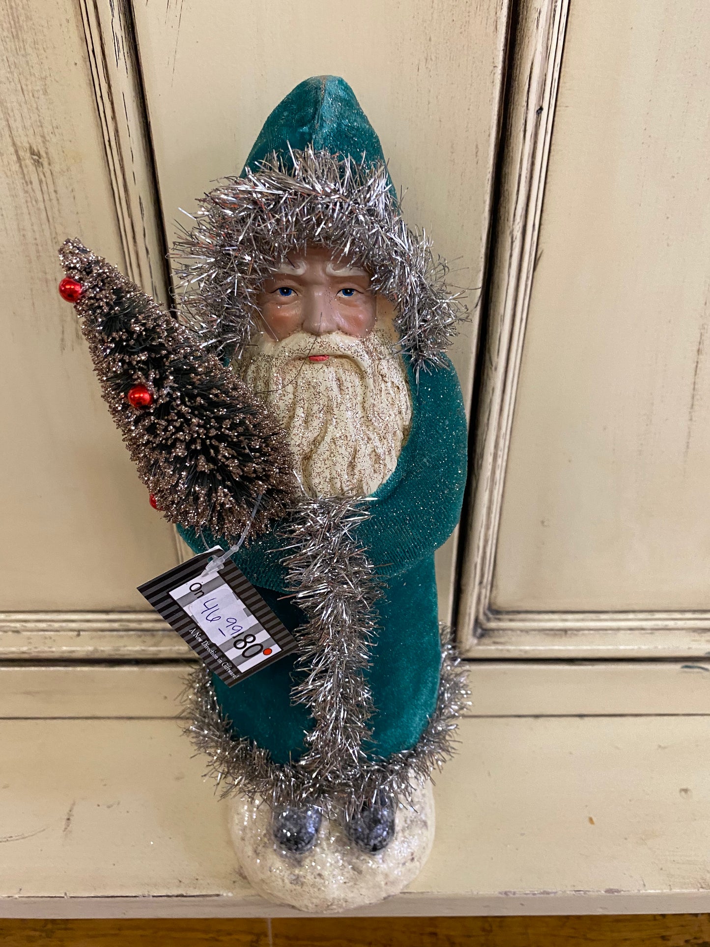12" VELVET BELSNICKLE SANTA