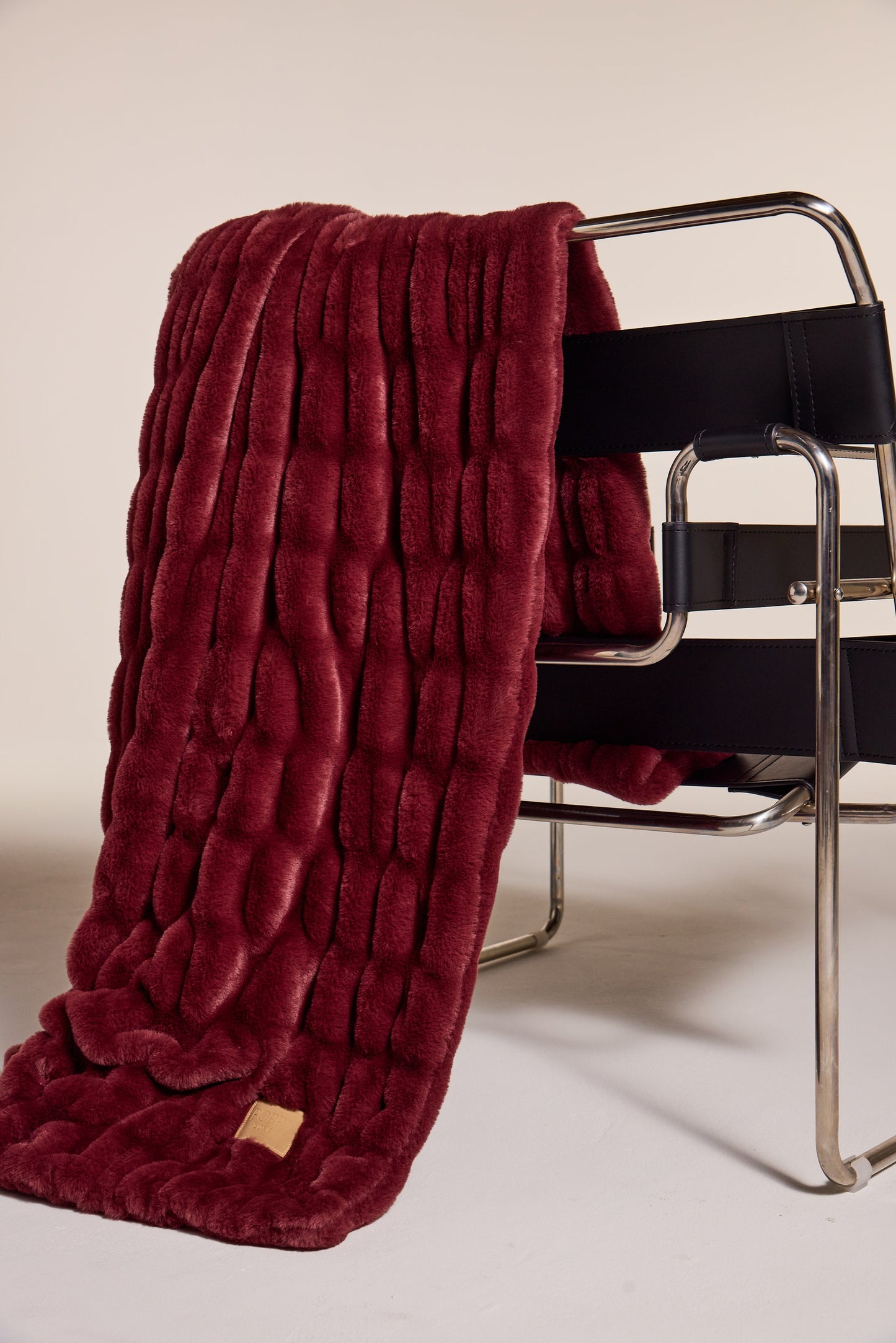POPPI LUXE BLANKET-DARK CHERRY