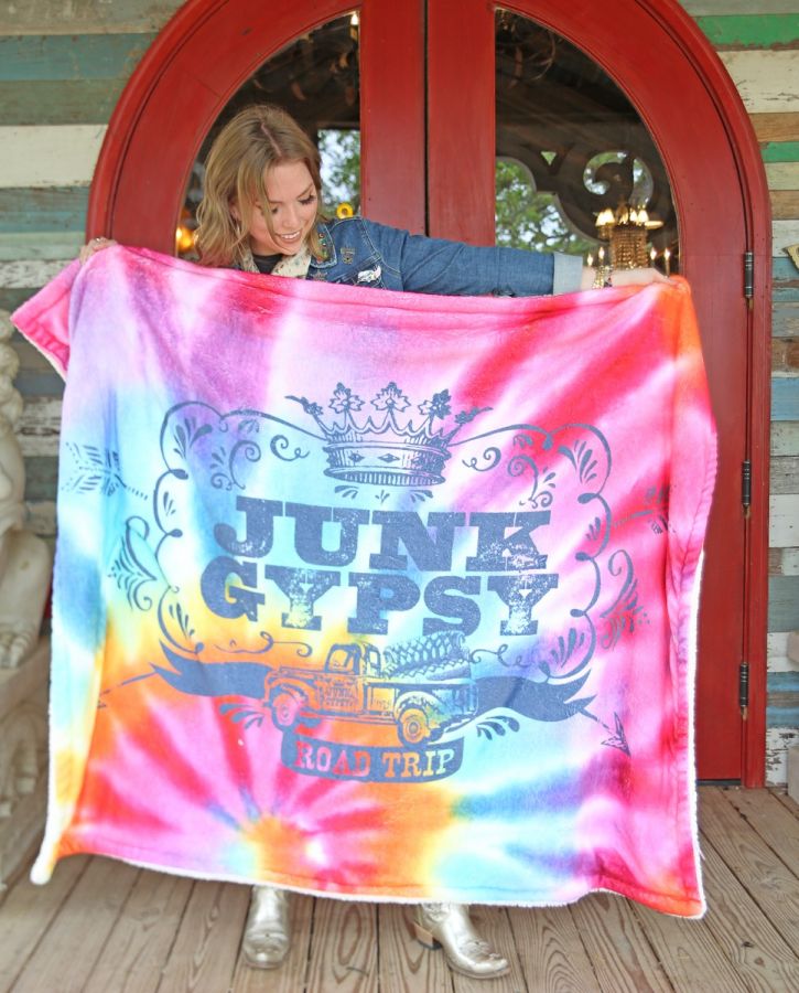 JUNK GYPSY / ROAD TRIP TIEDYE SHERPA BLANKET