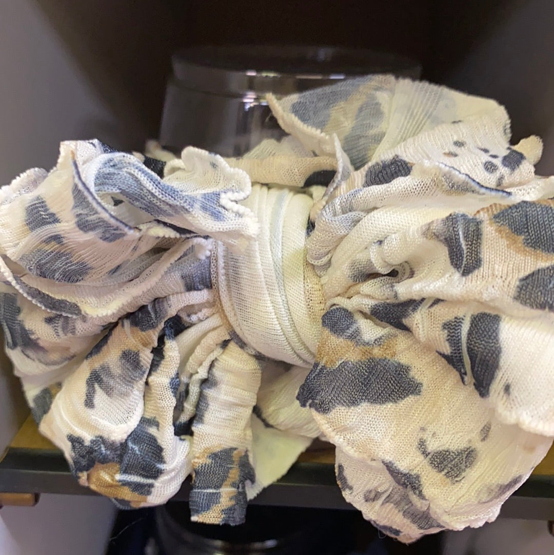 IN AWE BOW /LEOPARD WHITE