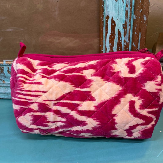 QUILT COTTON VEL ZIP POUCH-PINKS