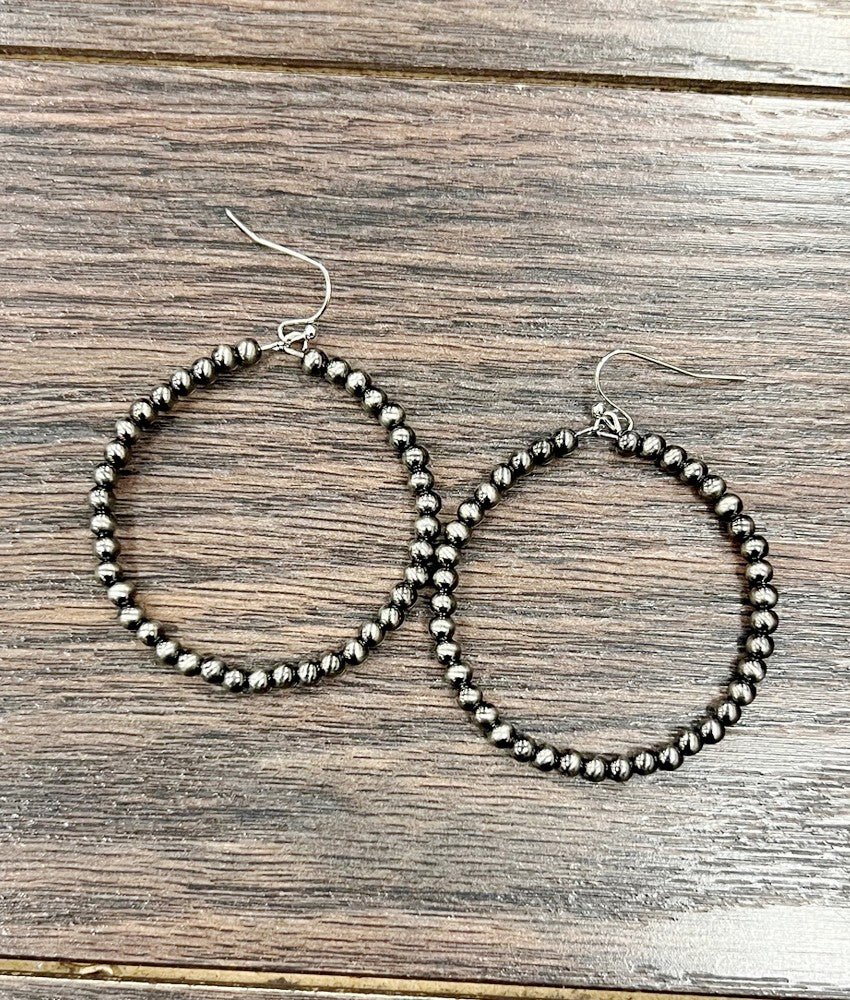 ISAC-45MM HOOP POLISH NAVAJO BEAD EARRINGS