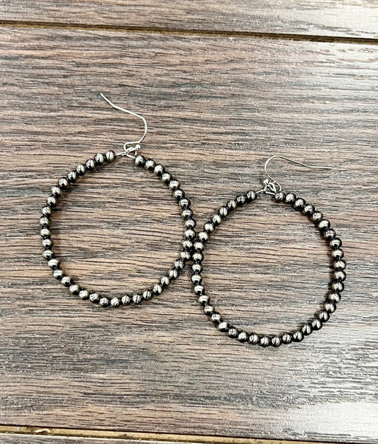 ISAC-45MM HOOP POLISH NAVAJO BEAD EARRINGS
