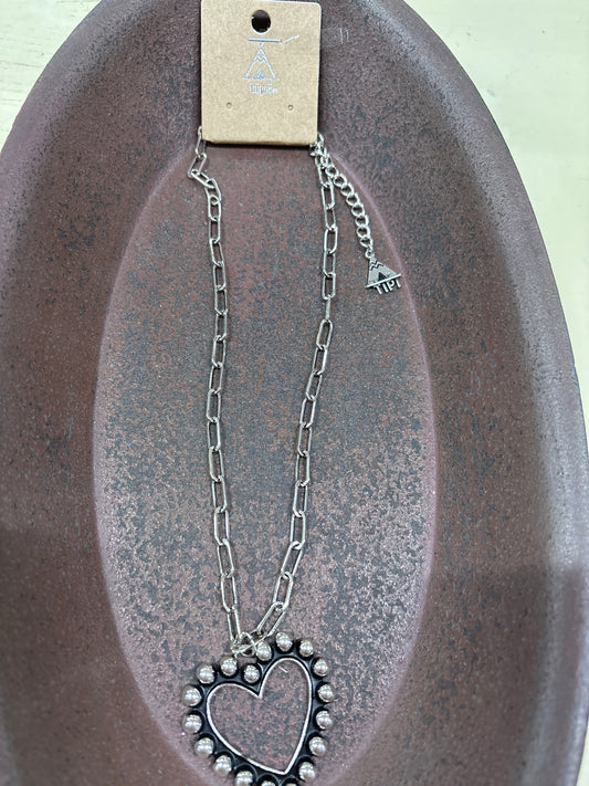 TIPI SILVER 10" CHAIN WITH HEART CHARM W/BALLS