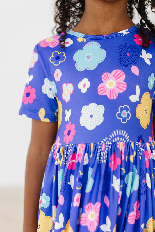 MILA & ROSE FLORAL FRENZY S/S POCKET TWIRL DRESS
