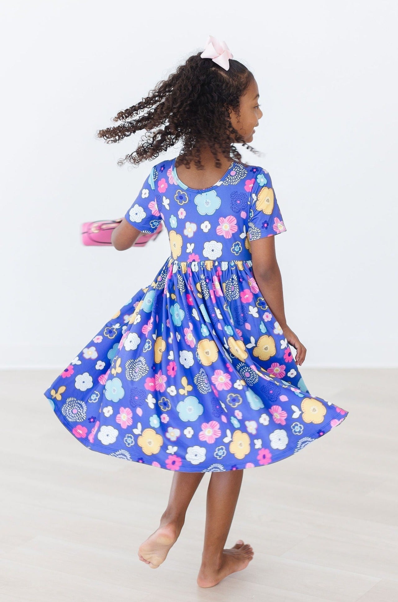 MILA & ROSE FLORAL FRENZY S/S POCKET TWIRL DRESS