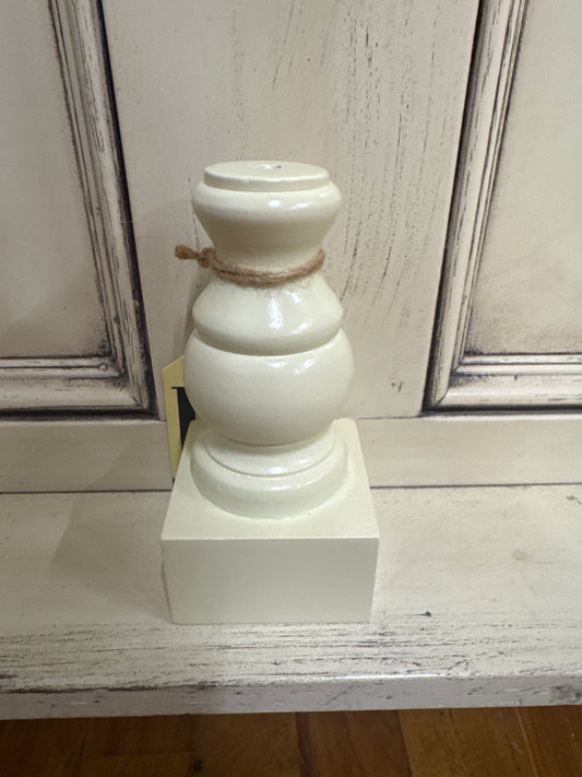 DISPLAY W/POLE-MEDIUM CREAM
