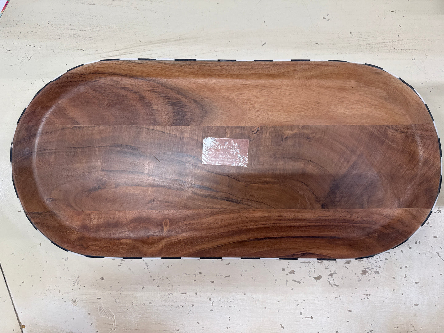 22" OVAL WOODEN TRAY W/ CHECKERED EDGE