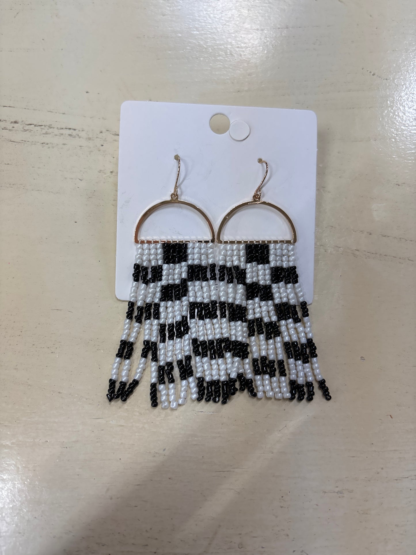 BLACK & WHITE BEADED EARRINGS
