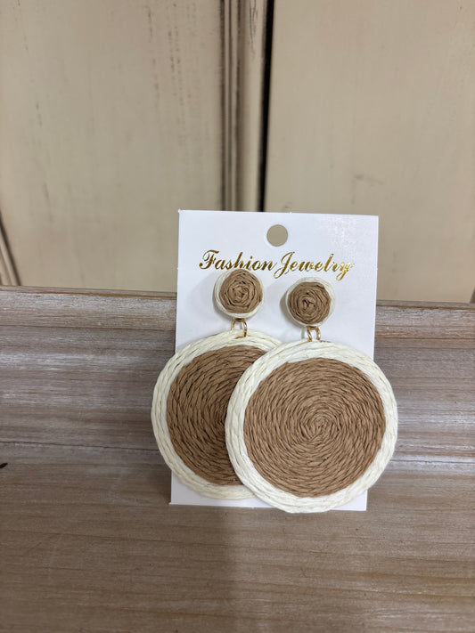 FASHION JEWELRY-CREAM/RATTAN ROUND EARRINGS