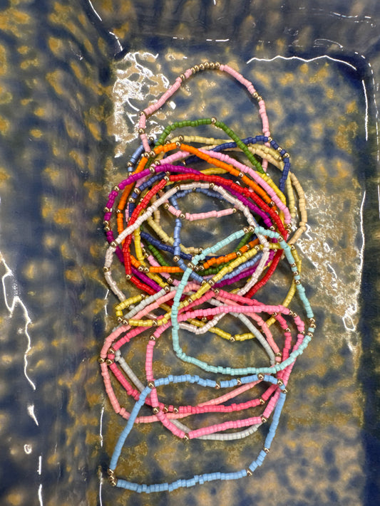 SET OF 20 MULTI COLORED STRETCH BRACELETS