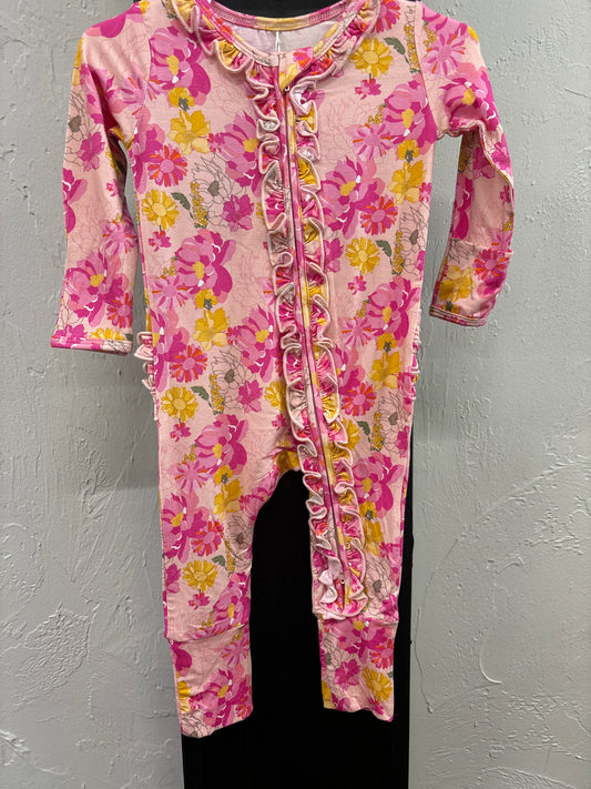 ROCKIN ROYALTY FOOTIE-GOLDEN GRACIE