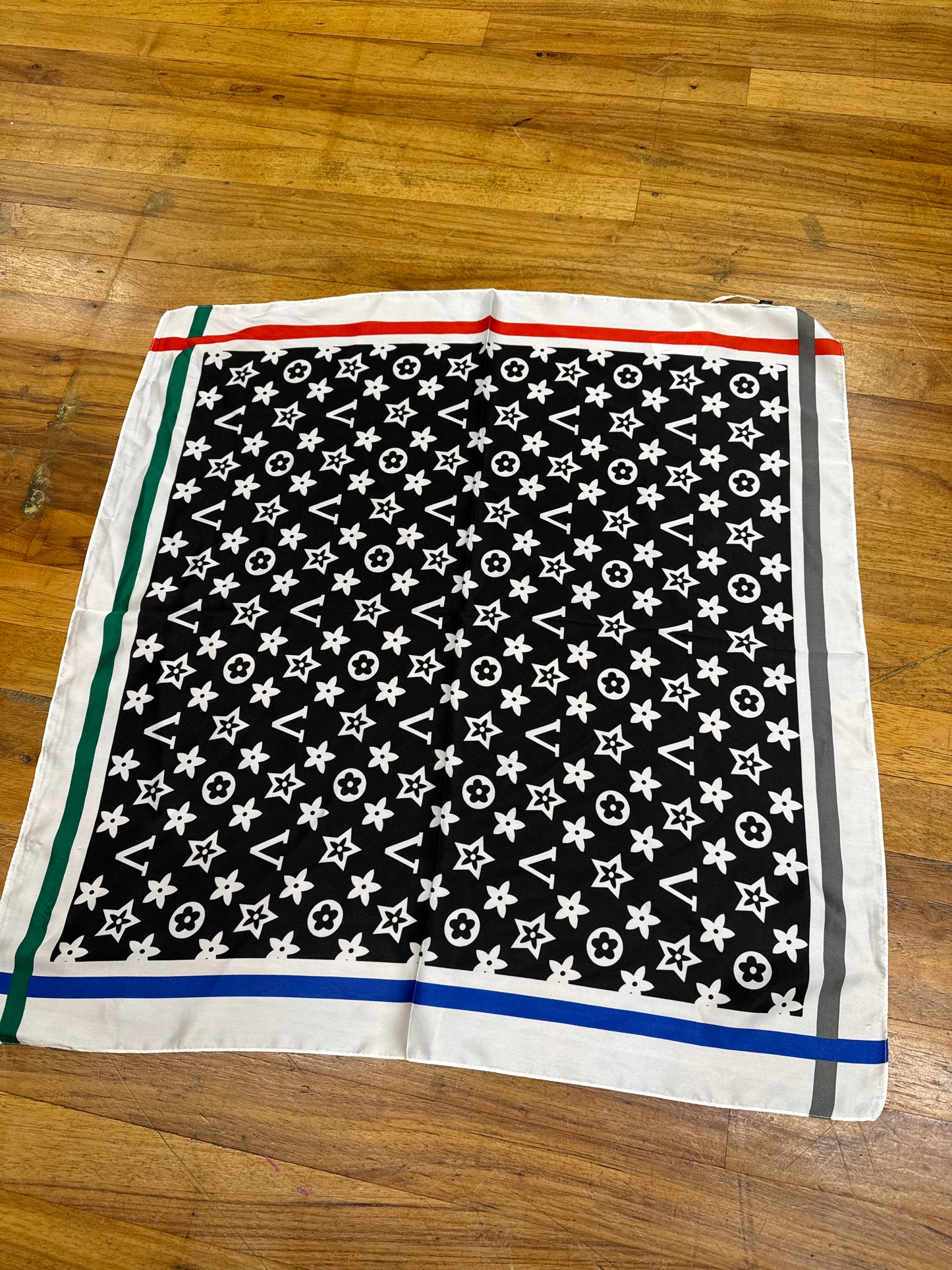 BLACK /WHITE/GREEN /RED /BLUE SCARF