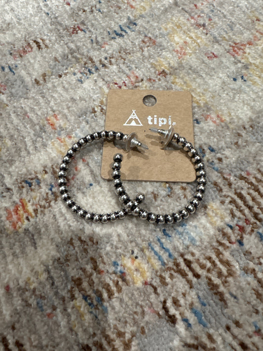 TIPI BIG HOOP BALL EARRINGS