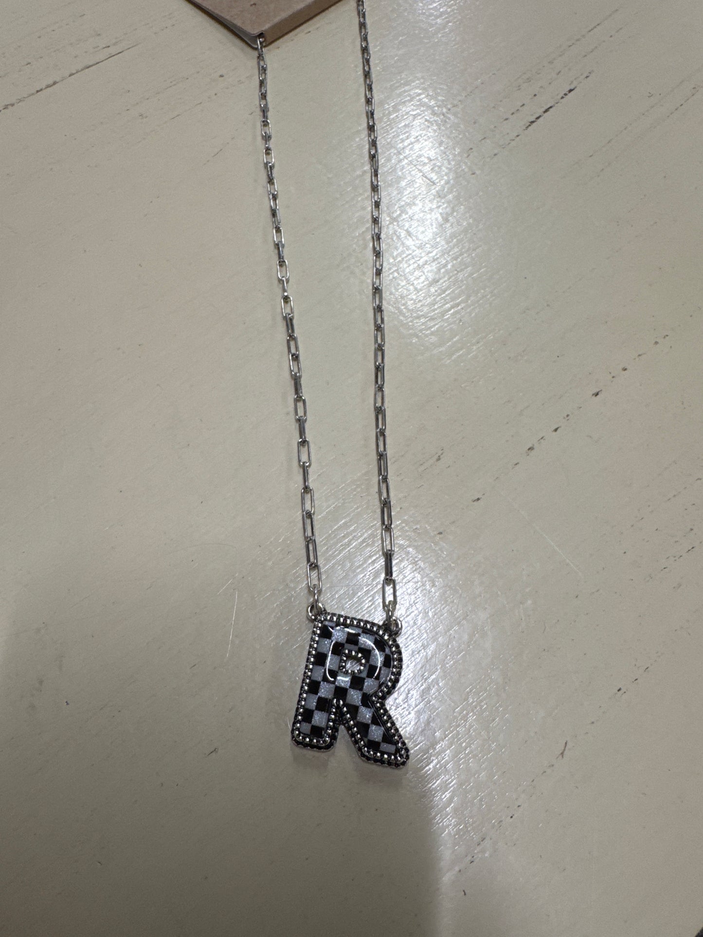 BLK/WHITE CHECKERED INTIL NECKLACE