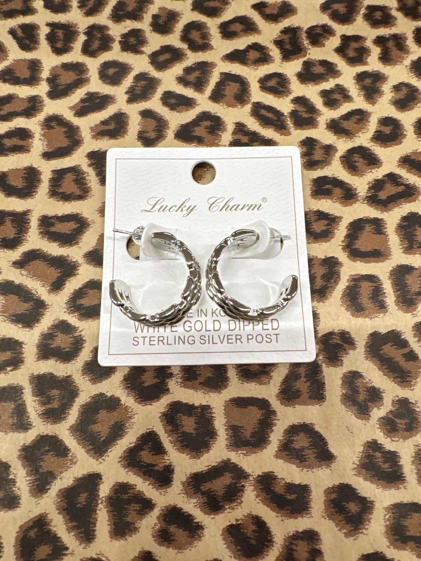 LUCKY CHARM LINK EARRINGS