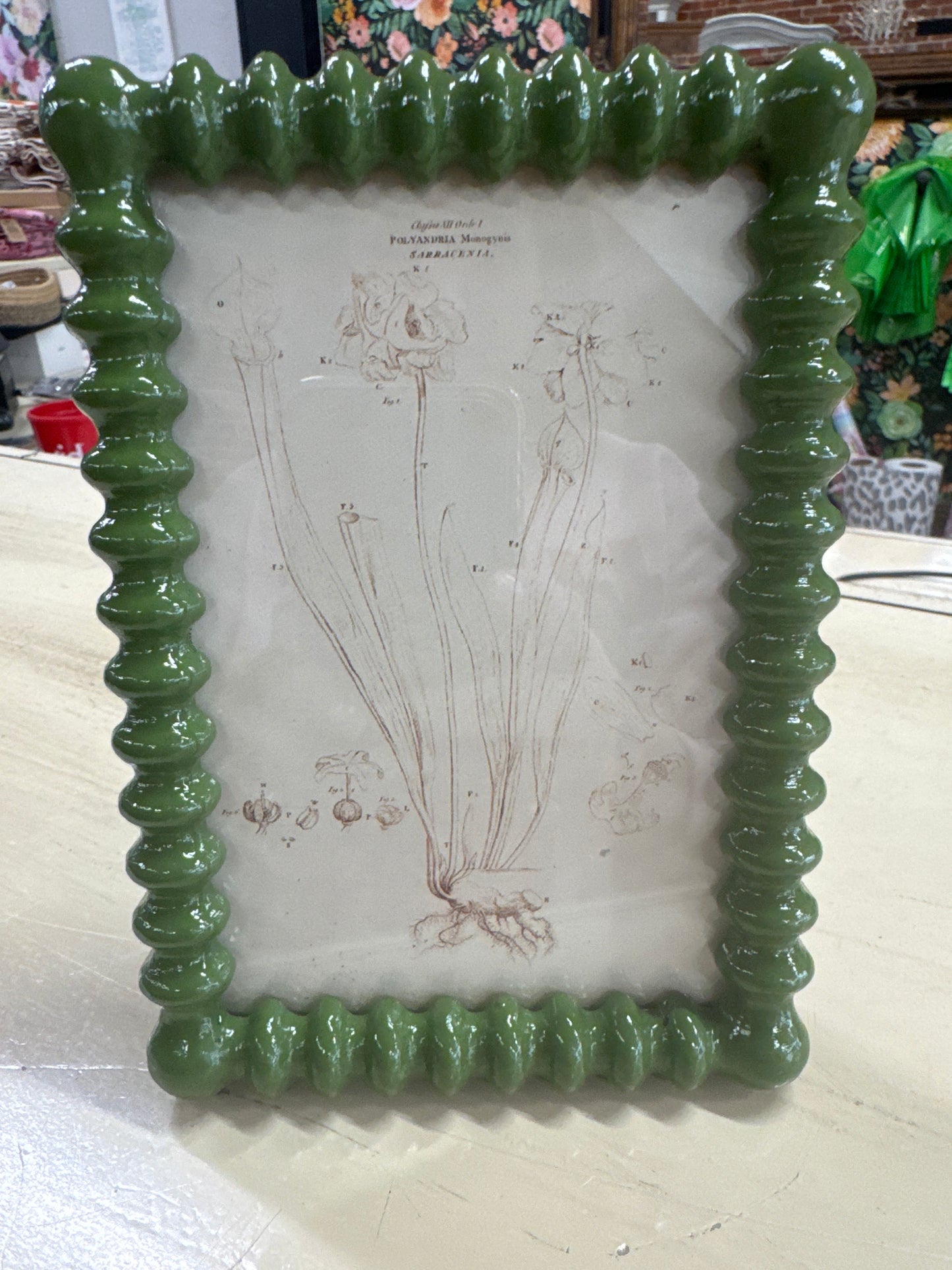 VINTAGE FRAME W/REPRODUCTION IMAGE -GREEN