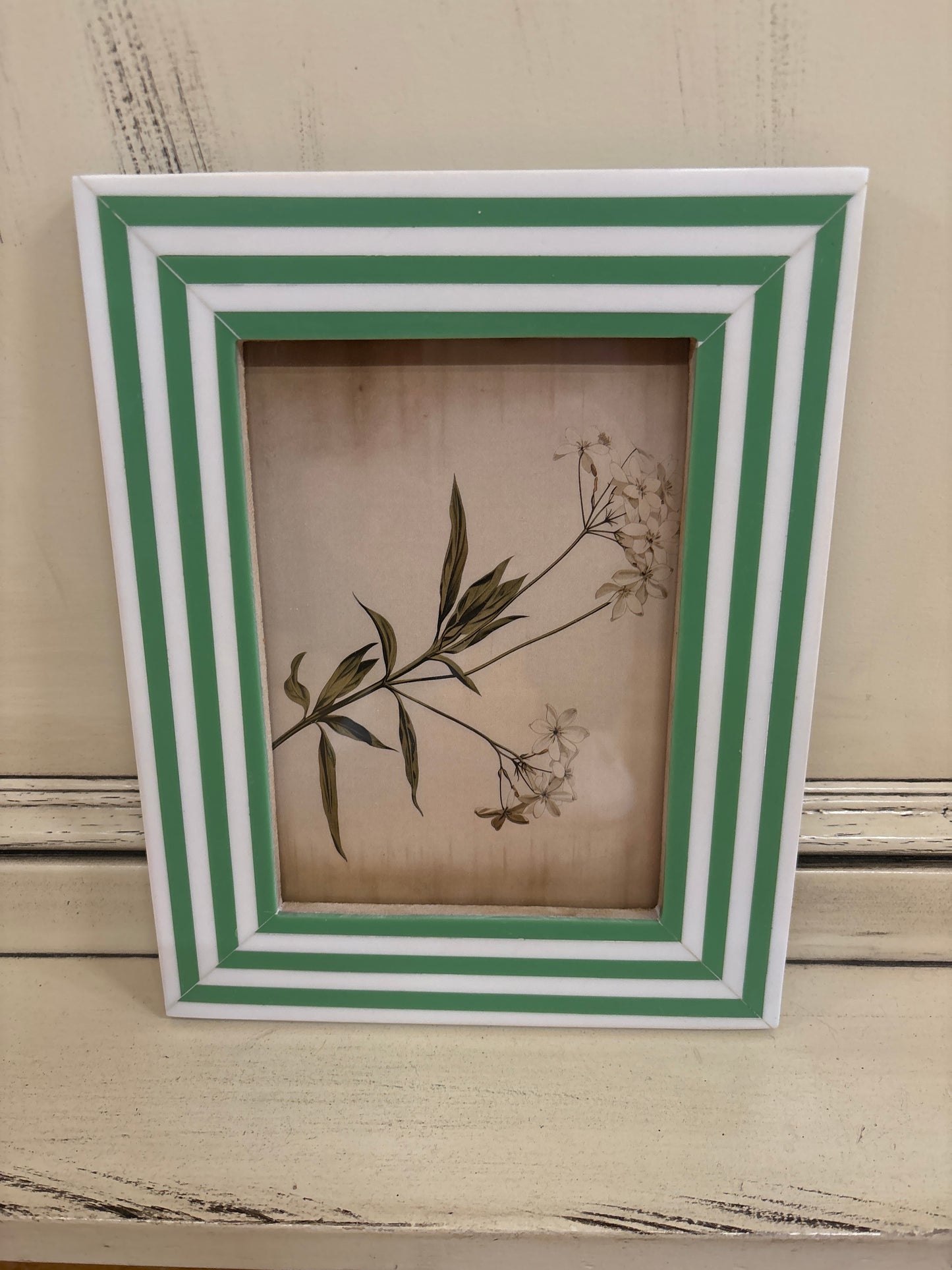 PHOTO FRAME W/STRIPES/KELLY GREEN