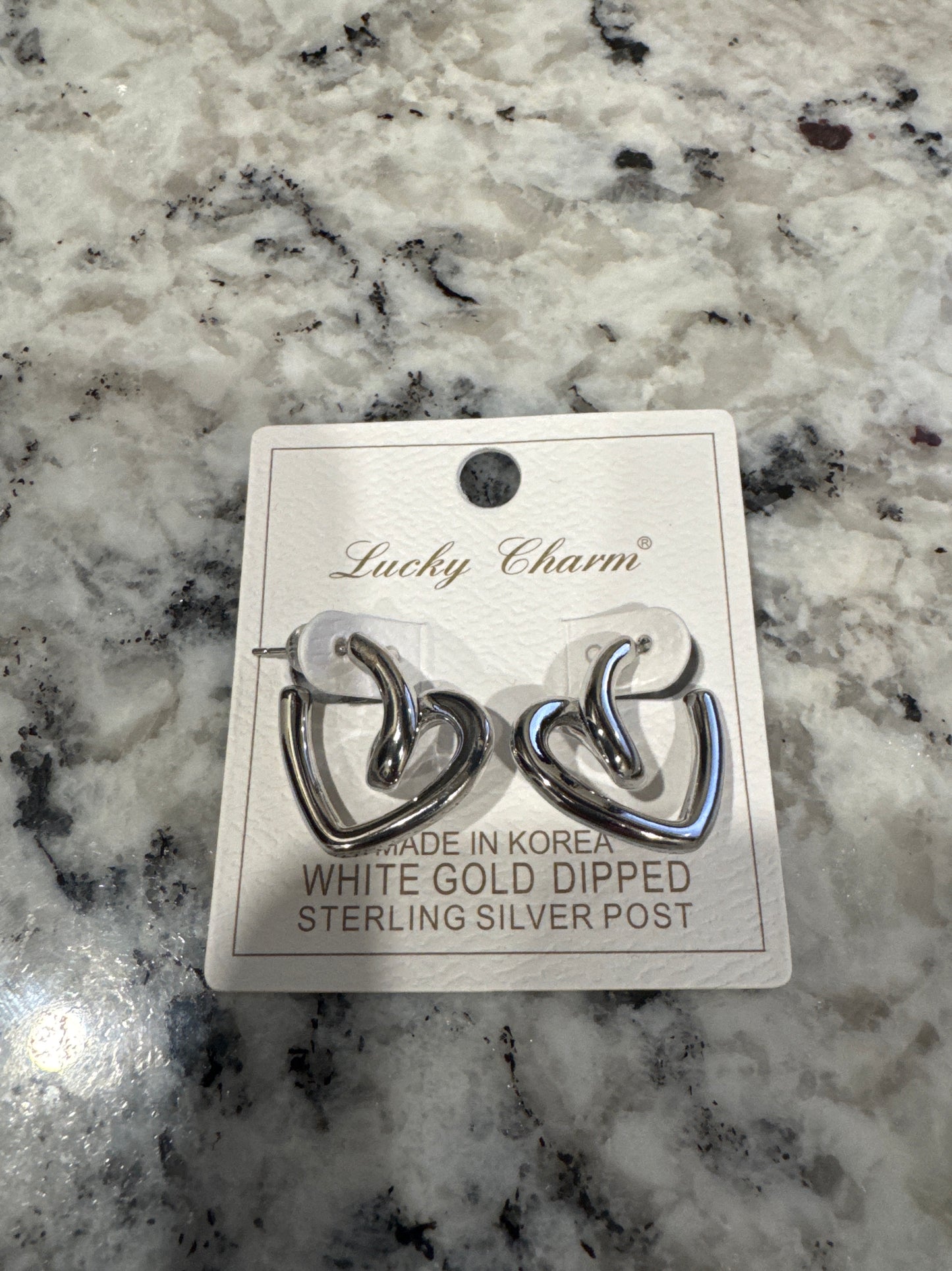 LUCKY CHARM TWISTED HEART EARRINGS