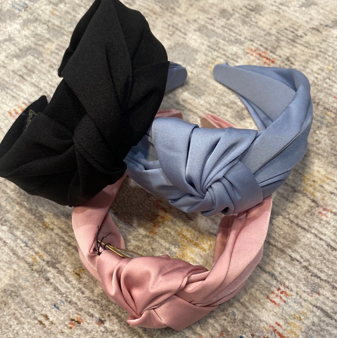 SATIN HEADBAND W/KNOT