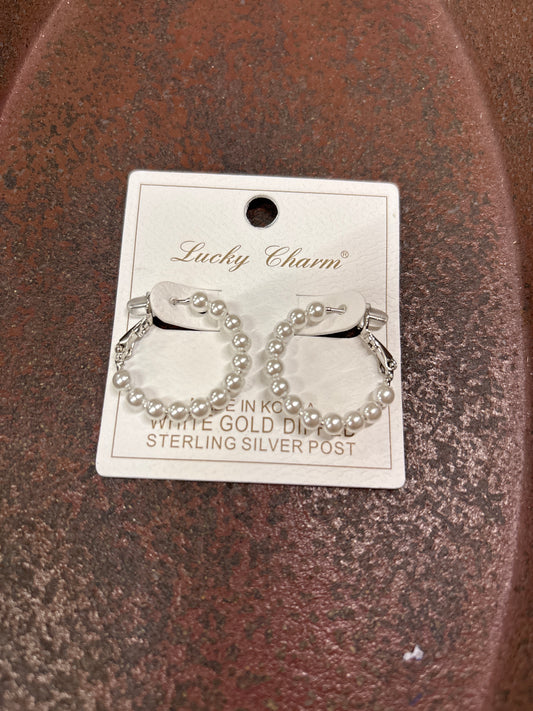 LUCKY CHARM PEARL HOOP SMALL EARRINGS-SILVER