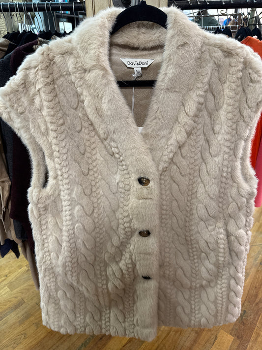 ALBA-DAVI & DANI -MID LENGTH VEST-TAN