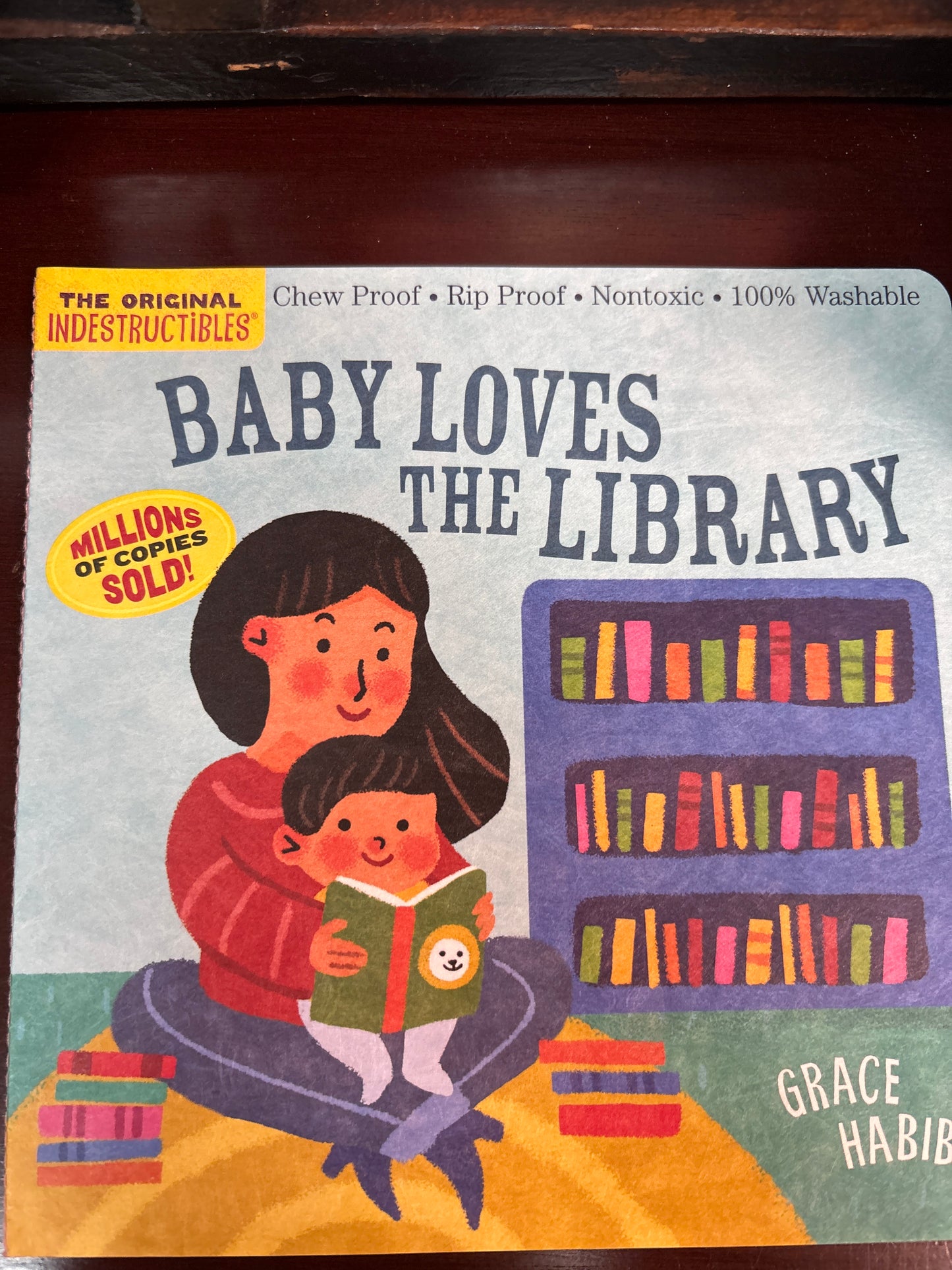 INDESTRUCTIBLES CHILDREN BOOK/BABY LOVES THE LIBRA