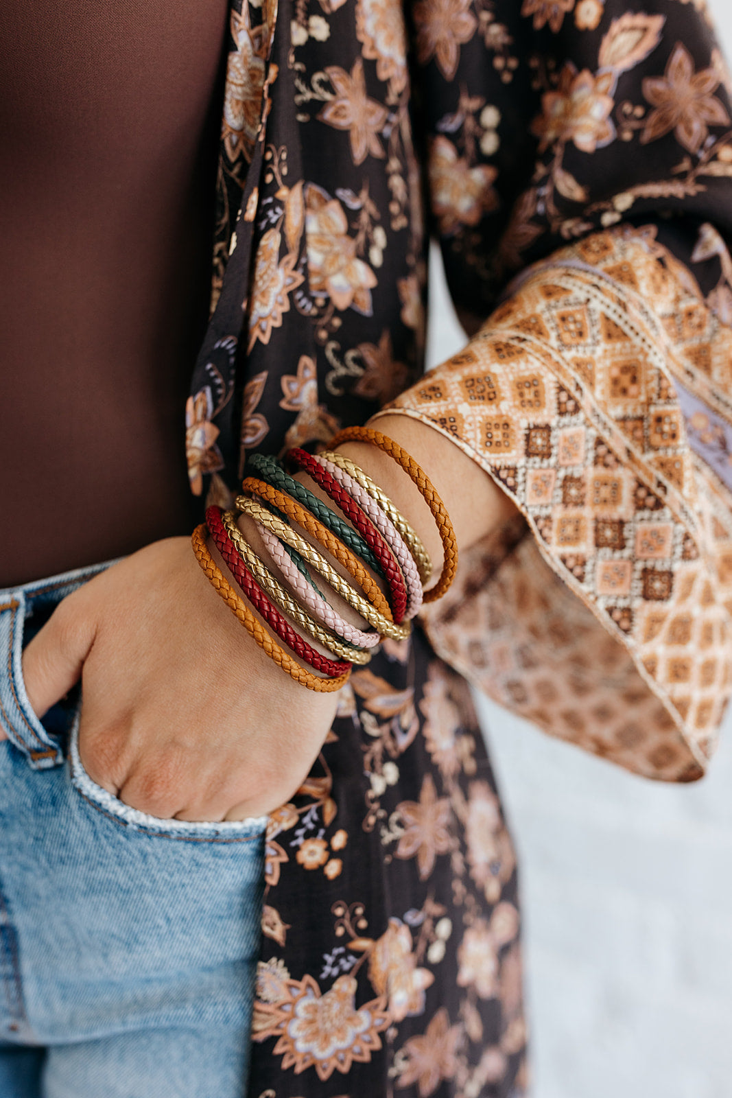 KEVA MAGNETIC BRACELET