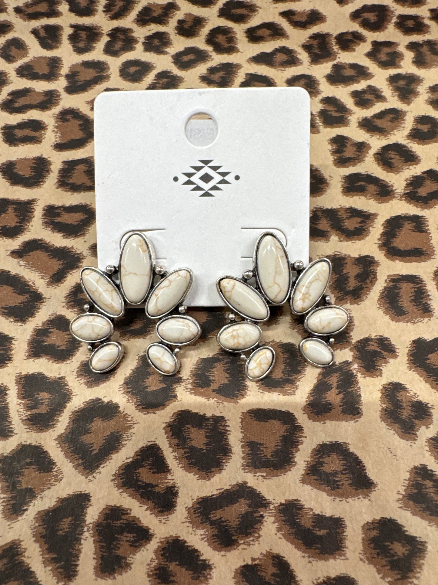 ICON WHITE/SILVER EARRINGS