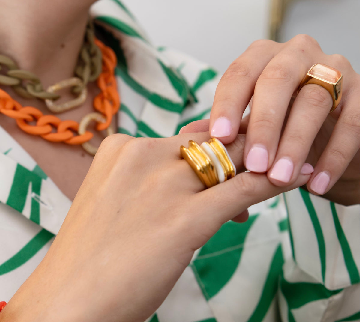 COASTAL GRIT-SANTORINI RING-WHITE