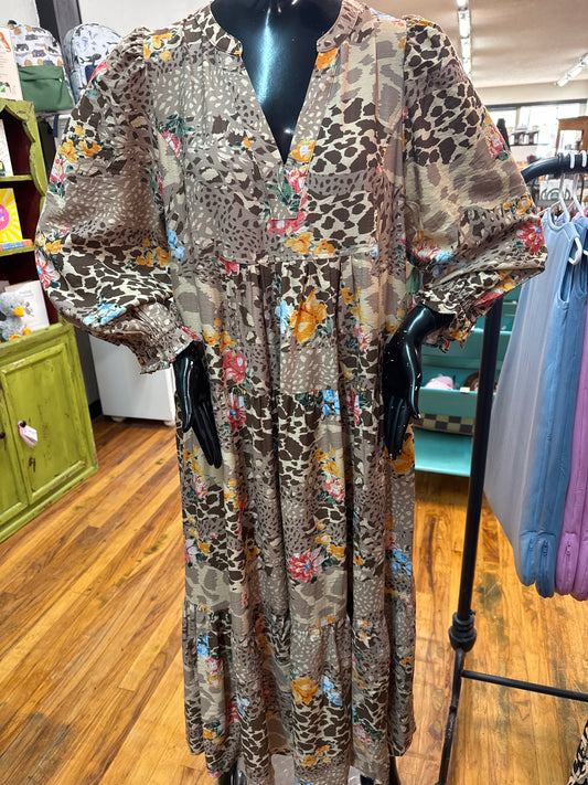 UMGEE LONG LATTE FLORAL DRESS