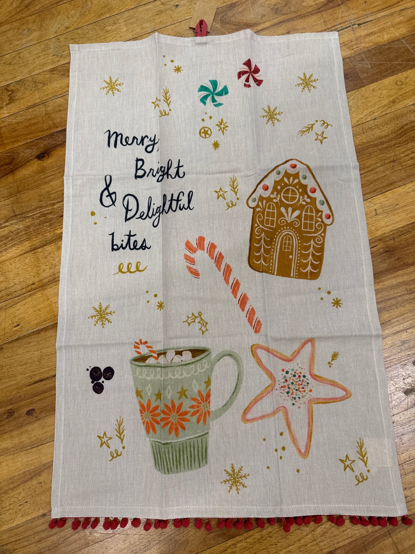 TEA TOWEL W/HOLIDAY TREATS