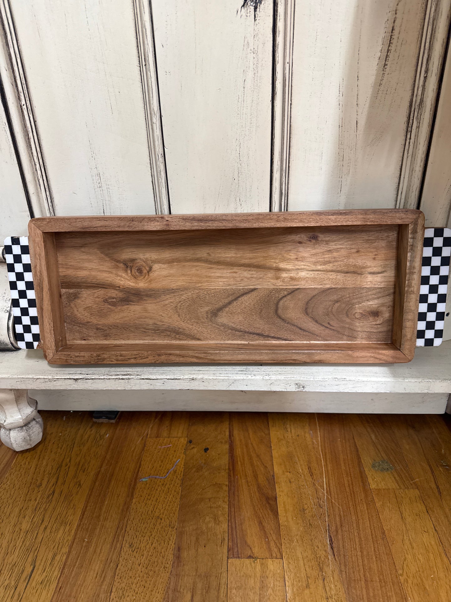 RECTANGULAR WOODEN TRAY/BLK/WHITE HANDLES