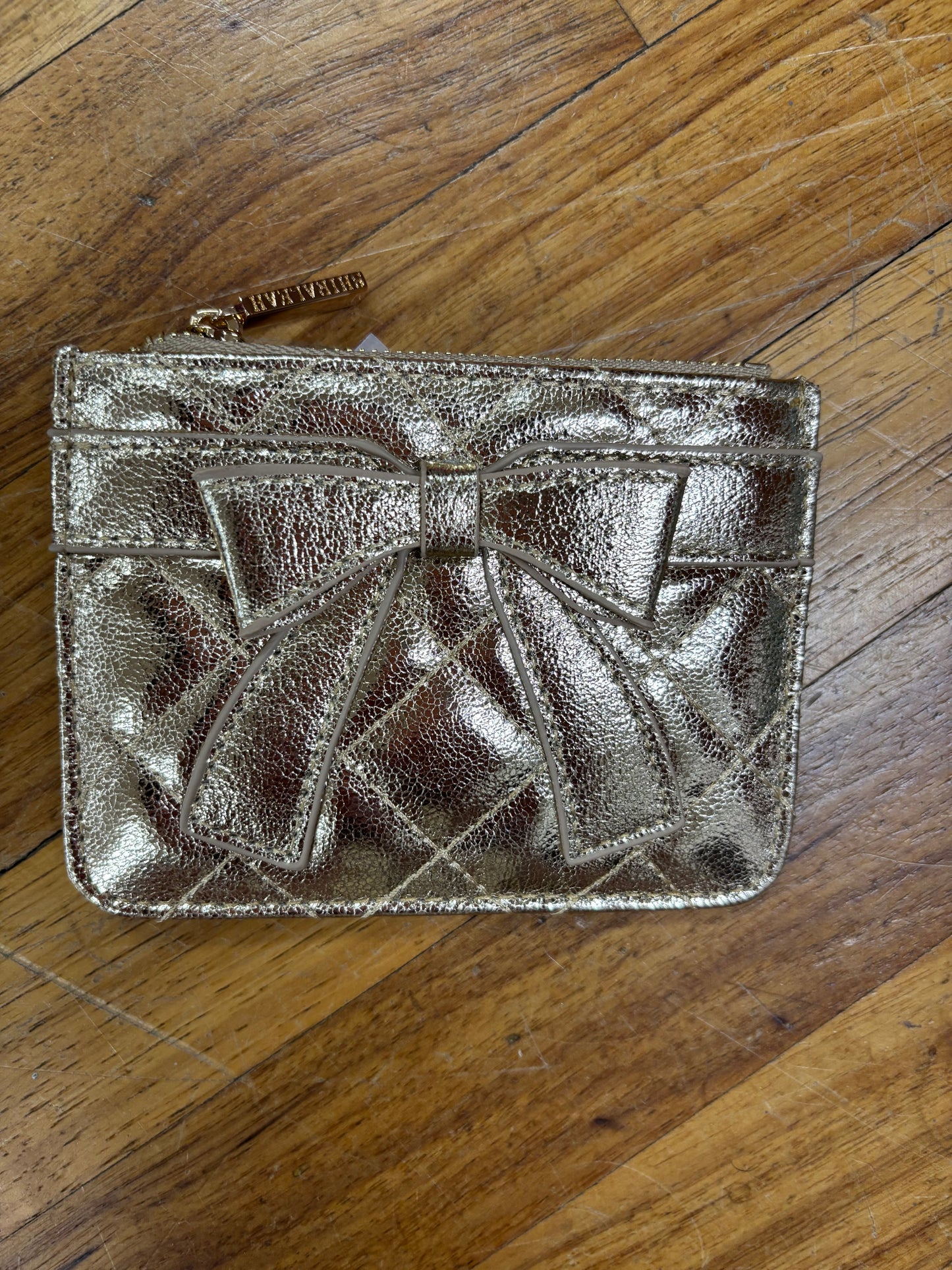 SHIRALEAH QUILTED BOW CARD CASE