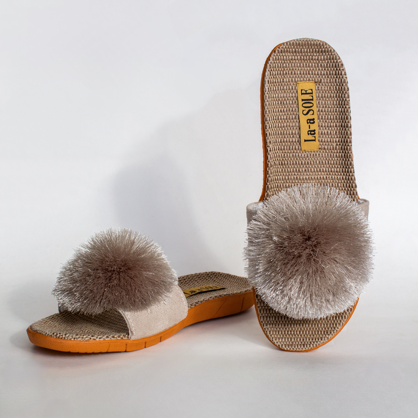 POM POM SLIDES -