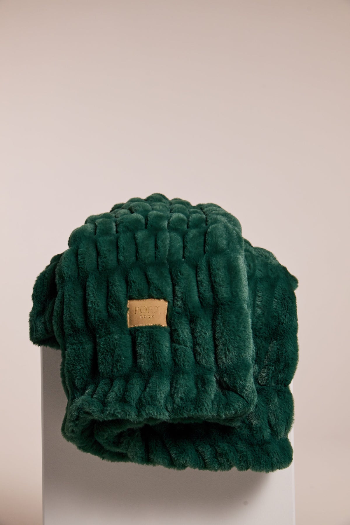 POPPI LUXE BLANKET-HUNTER GREEN